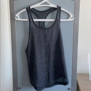 Lululemon workout top